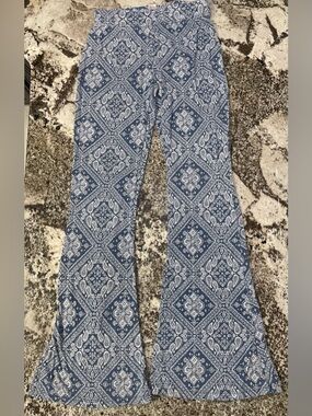 Justice Blue & White Paisley-Print Flared Leggings